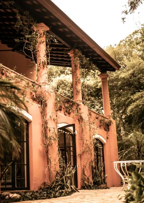 Fachada hotel BENS